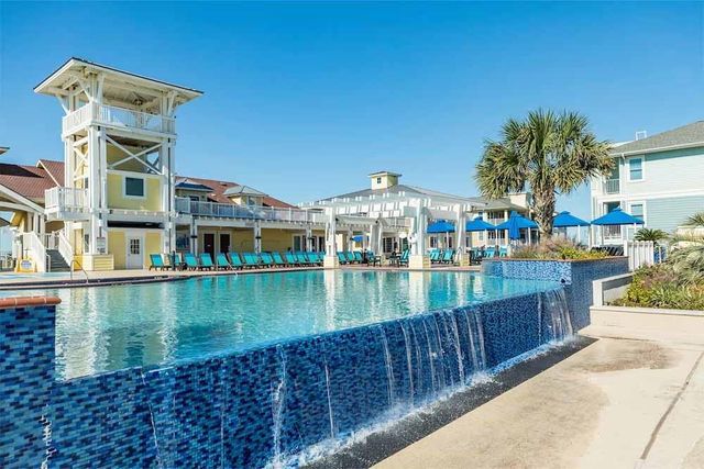 4121 Pointe West Drive 103, Galveston, TX 77554