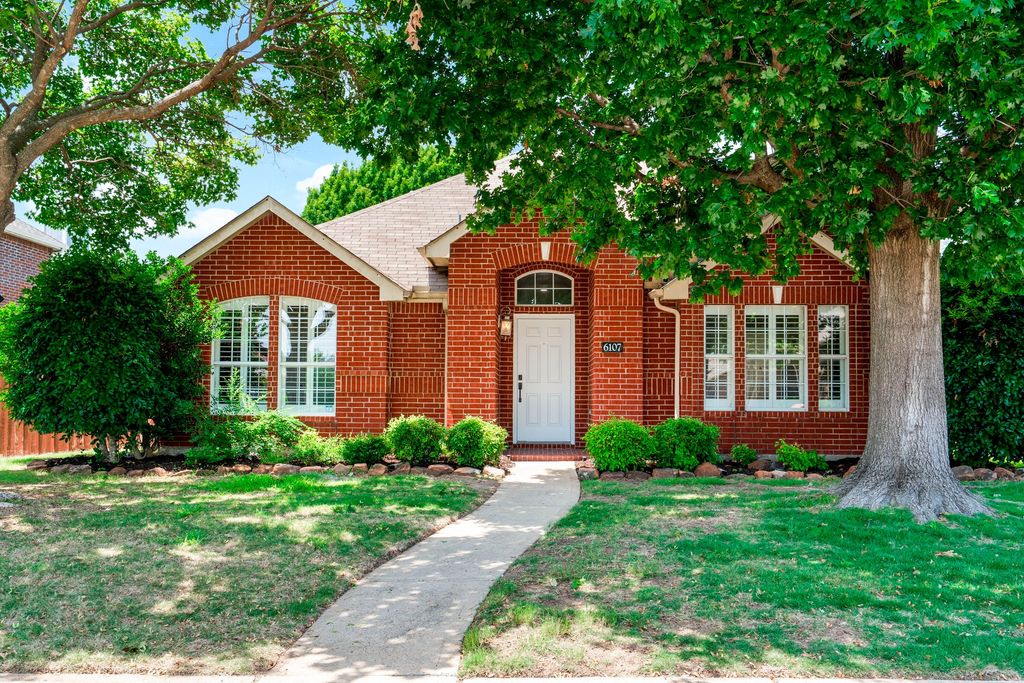 6107 Arlington Drive, Frisco, TX 75035