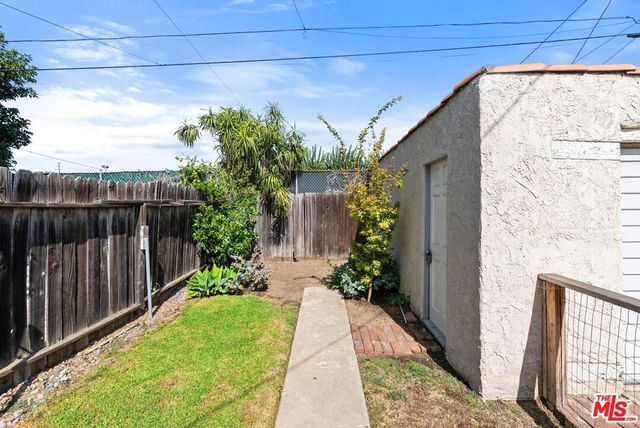 2030 Federal Avenue, Los Angeles, CA 90025