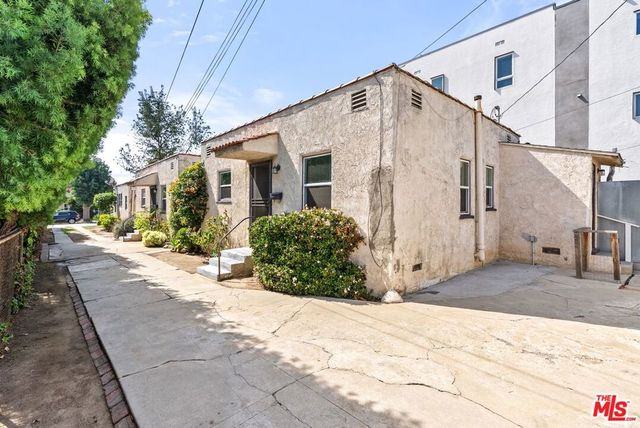 2030 Federal Avenue, Los Angeles, CA 90025