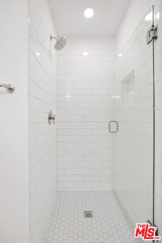 11724 Culver Boulevard 12, Los Angeles, CA 90066