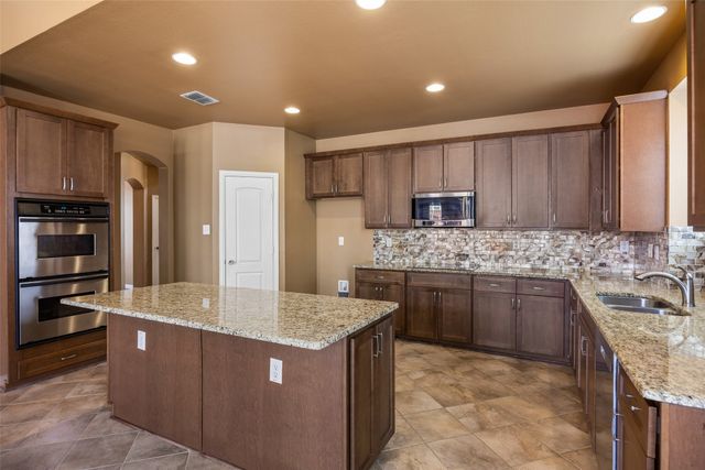 11558 Snyder Drive, Frisco, TX 75035