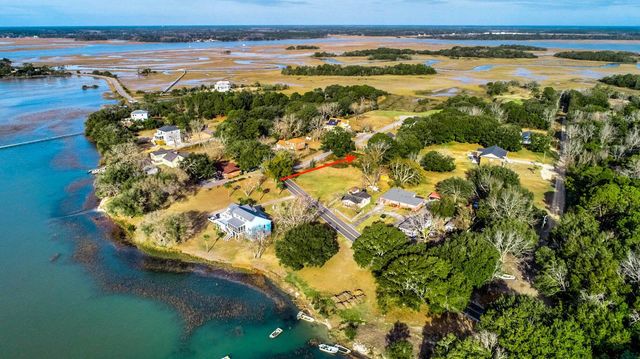 2190 Edward D Singleton Drive, Charleston, SC 29412