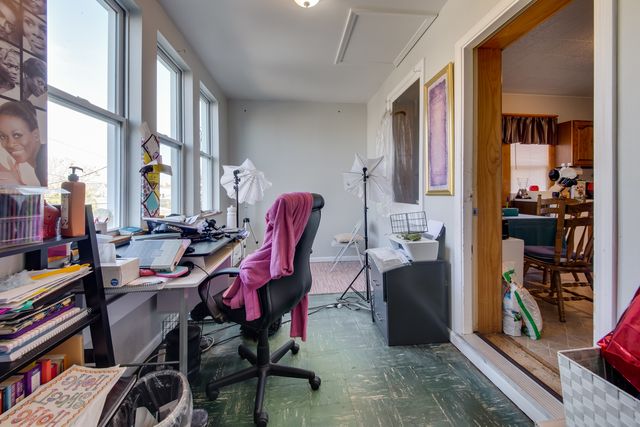 5306 W Roscoe Street 2, Chicago, IL 60641