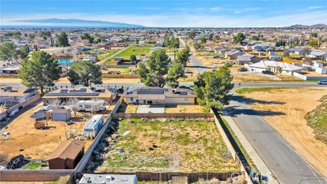13493 Mesquite Road, Apple Valley, CA 92308