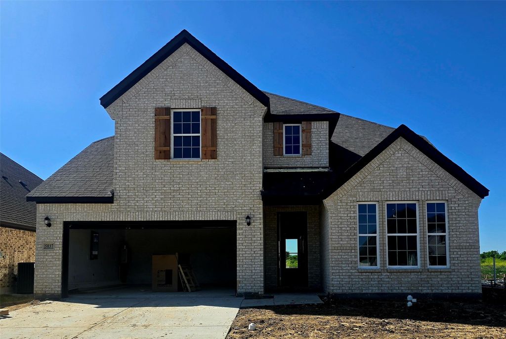 5016 Meadow Vista Lane, Fort Worth, TX 76036