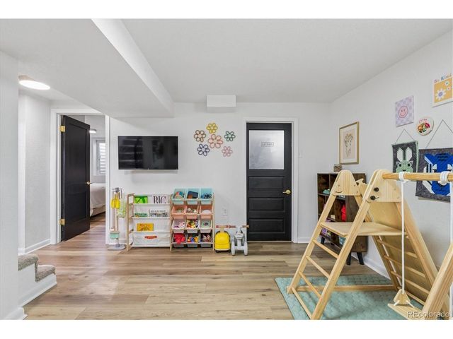 3696 Magnolia St, Denver, CO 80207