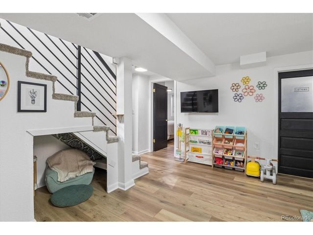 3696 Magnolia St, Denver, CO 80207