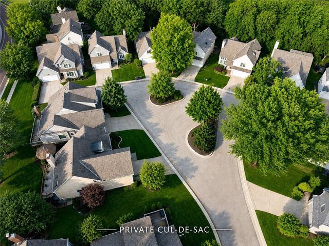 6204 W 126th Street, Overland Park, KS 66209