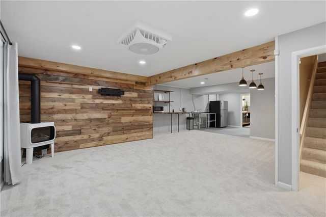 6204 W 126th Street, Overland Park, KS 66209