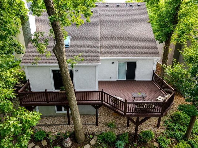 6204 W 126th Street, Overland Park, KS 66209