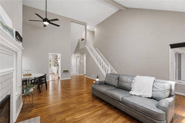6204 W 126th Street, Overland Park, KS 66209