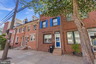 1102-1/2 S FRONT ST, Philadelphia, PA 19147