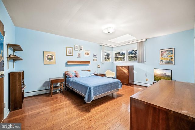 320 OLD FARM RD, Wyncote, PA 19095