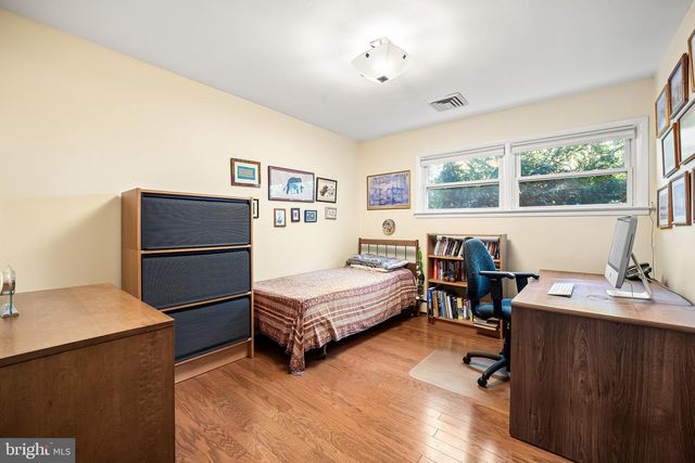 320 OLD FARM RD, Wyncote, PA 19095