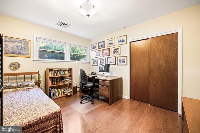 320 OLD FARM RD, Wyncote, PA 19095