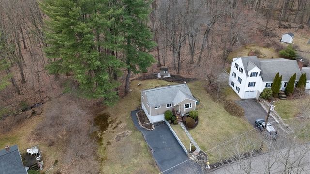 30 Birch Hill Rd, Ashland, MA 01721