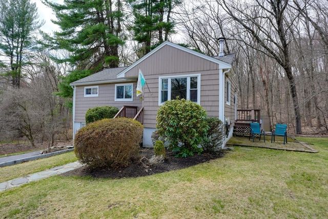 30 Birch Hill Rd, Ashland, MA 01721