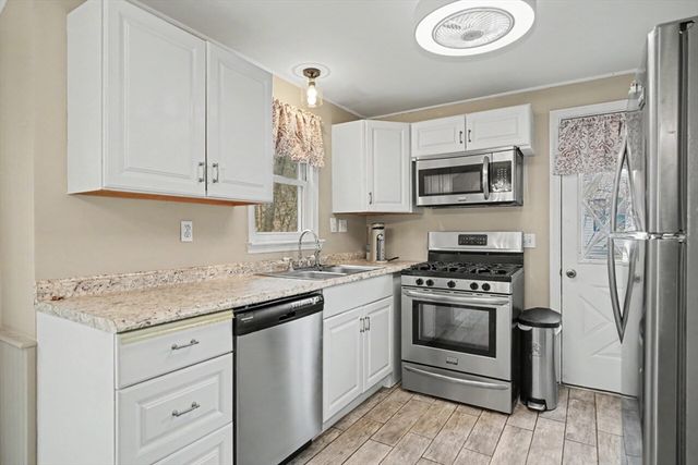 30 Birch Hill Rd, Ashland, MA 01721