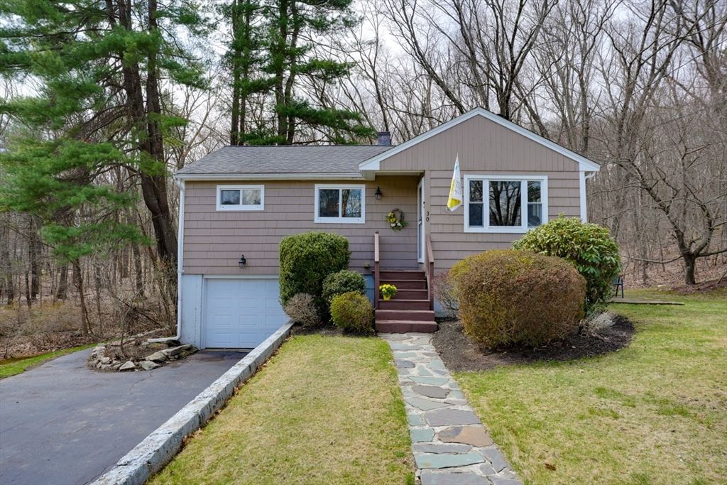 30 Birch Hill Rd, Ashland, MA 01721