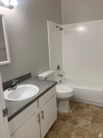 2573 N 550 E, North Ogden, UT 84414