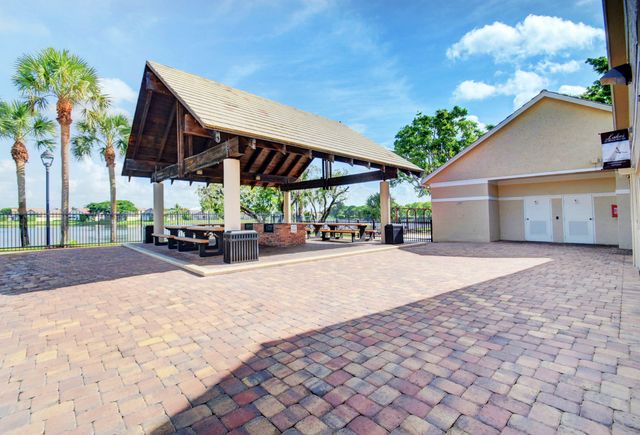 10321 Hidden Springs Court, Boca Raton, FL 33498