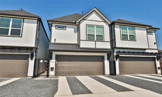 305A E 40th Street, Houston, TX 77018