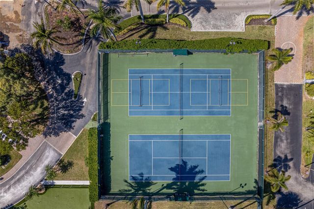 6 Royal Palm Way 211, Boca Raton, FL 33432