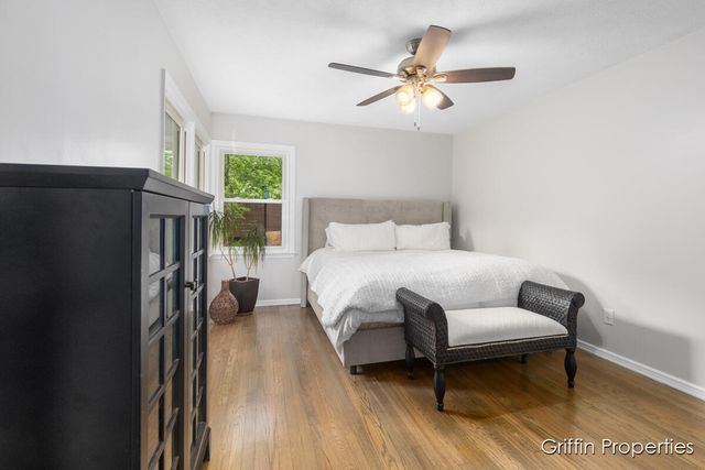 3020 Cascade Road, Grand Rapids, MI 49506