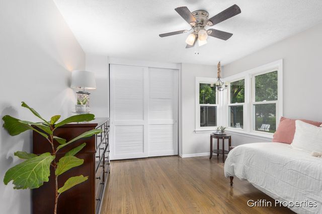 3020 Cascade Road, Grand Rapids, MI 49506