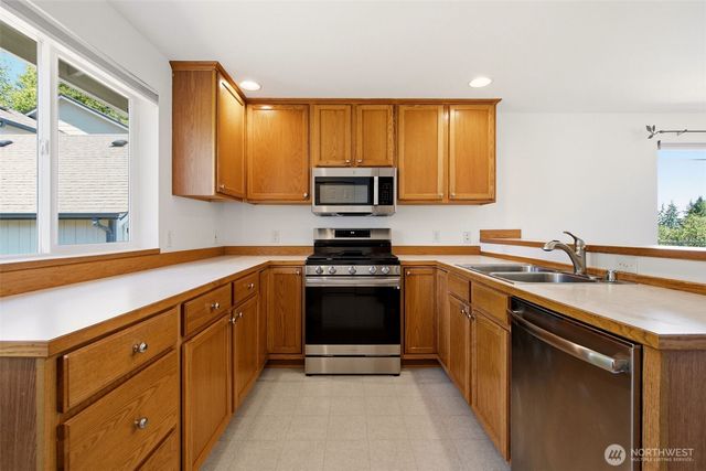 7624 E Casino Road, Everett, WA 98203
