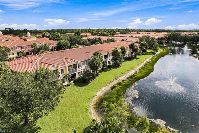 20131 Estero Gardens CIR 207, Estero, FL 33928