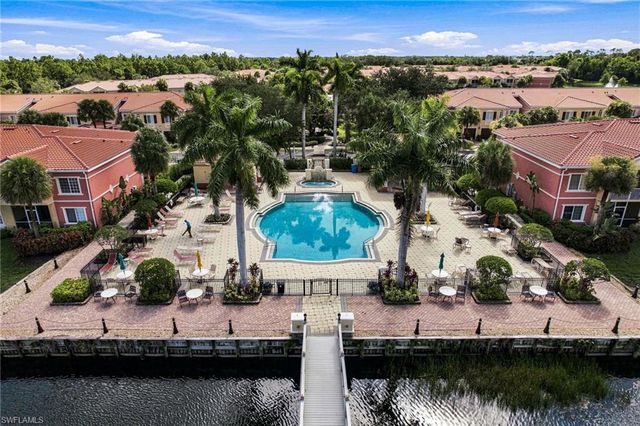 20131 Estero Gardens CIR 207, Estero, FL 33928