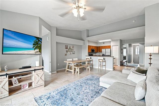 20131 Estero Gardens CIR 207, Estero, FL 33928