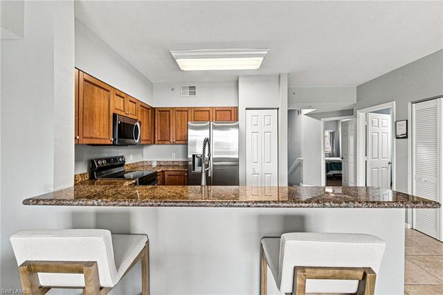 20131 Estero Gardens CIR 207, Estero, FL 33928