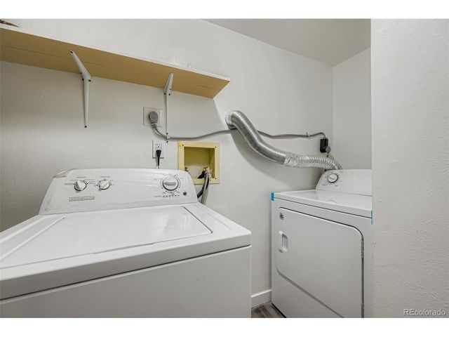17652 E Loyola Dr 2031R, Aurora, CO 80013