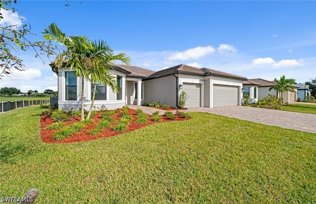 17032 Bishop BLVD, Alva, FL 33920