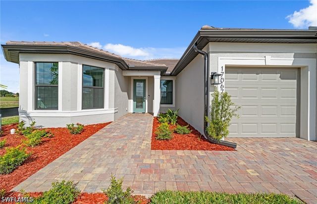 17032 Bishop BLVD, Alva, FL 33920