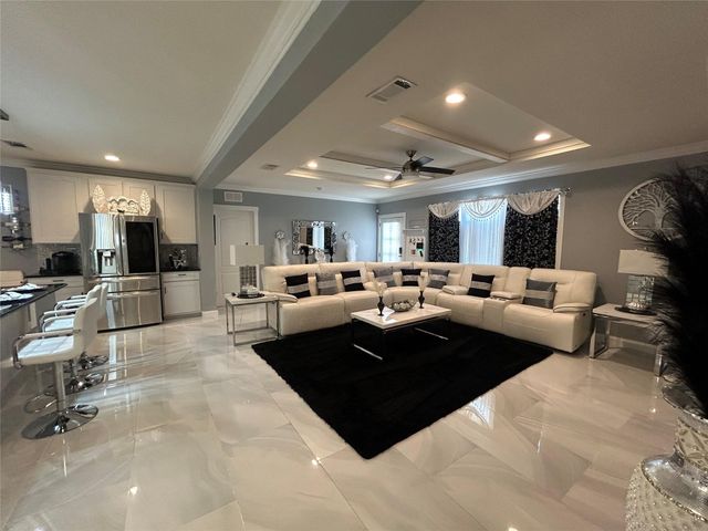 249 Hershal LN, Cedar Creek, TX 78612