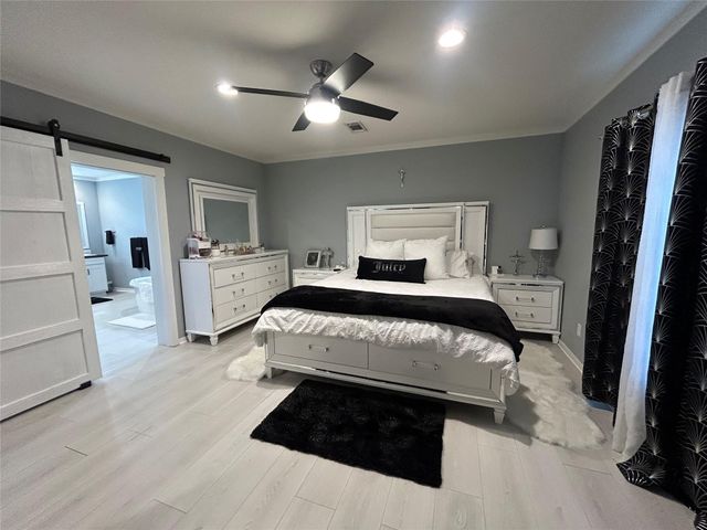 249 Hershal LN, Cedar Creek, TX 78612