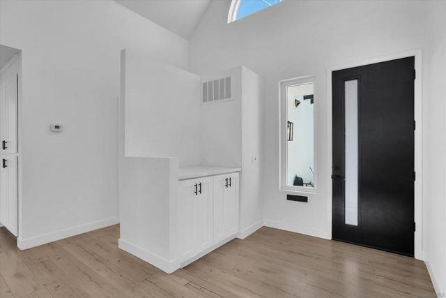 4612 Janet, San Diego, CA 92115