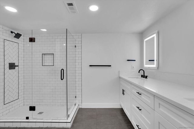 4612 Janet, San Diego, CA 92115