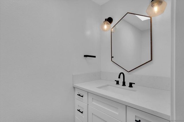4612 Janet, San Diego, CA 92115