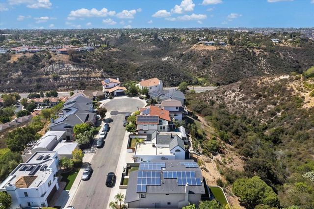 4612 Janet, San Diego, CA 92115