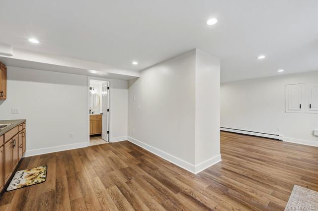26 Sebastian Court, Hopewell Junction, NY 12533