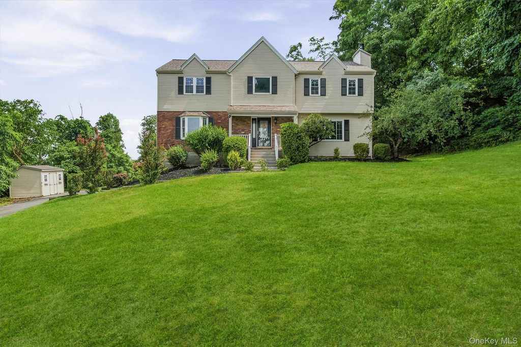 26 Sebastian Court, Hopewell Junction, NY 12533 — photo 3