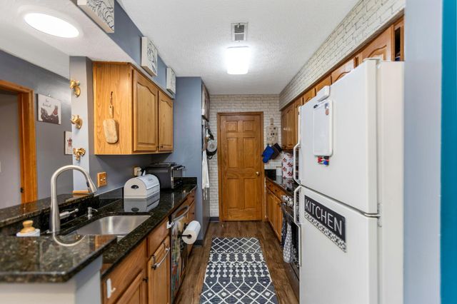 2229 Hedgerow Road, 2229B, Columbus, OH 43220