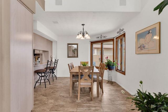 218 Alhambra Dr, Pueblo, CO 81005