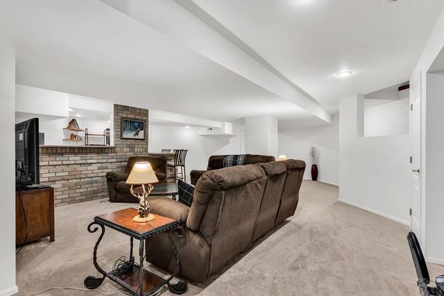 218 Alhambra Dr, Pueblo, CO 81005
