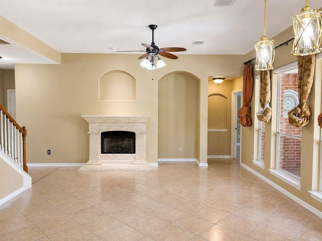 2521 Black Skimmer Court, League City, TX 77573